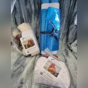 Sarafina Fiber Art 2D Felting Packs and Kit Fox Rooster